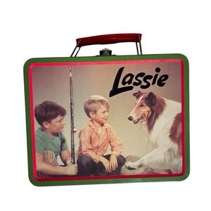 LASSIE & Timmy Lunch Box Metal Great Shape vintage classic movie